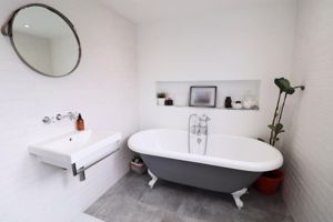 Photo 35- click for photo gallery